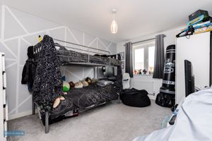 Bedroom- click for photo gallery